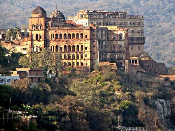 Mubarak Mandi Palace, Jammu